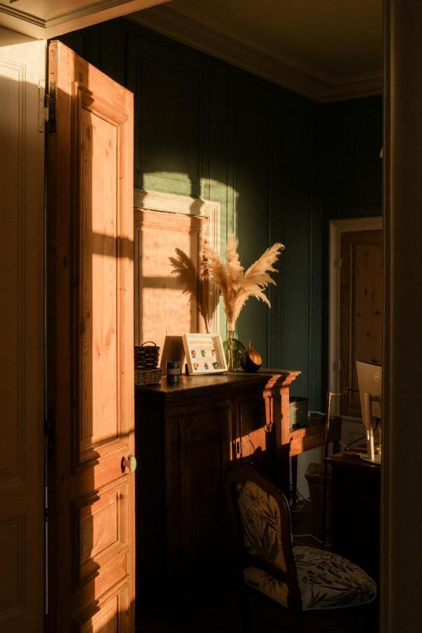 Petit Chateau Vercourt Buitenkant foto